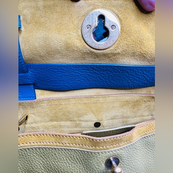 94 Saint Laurent's YSL Muse Multicolor Leather Handbag - Picture 14 of 16